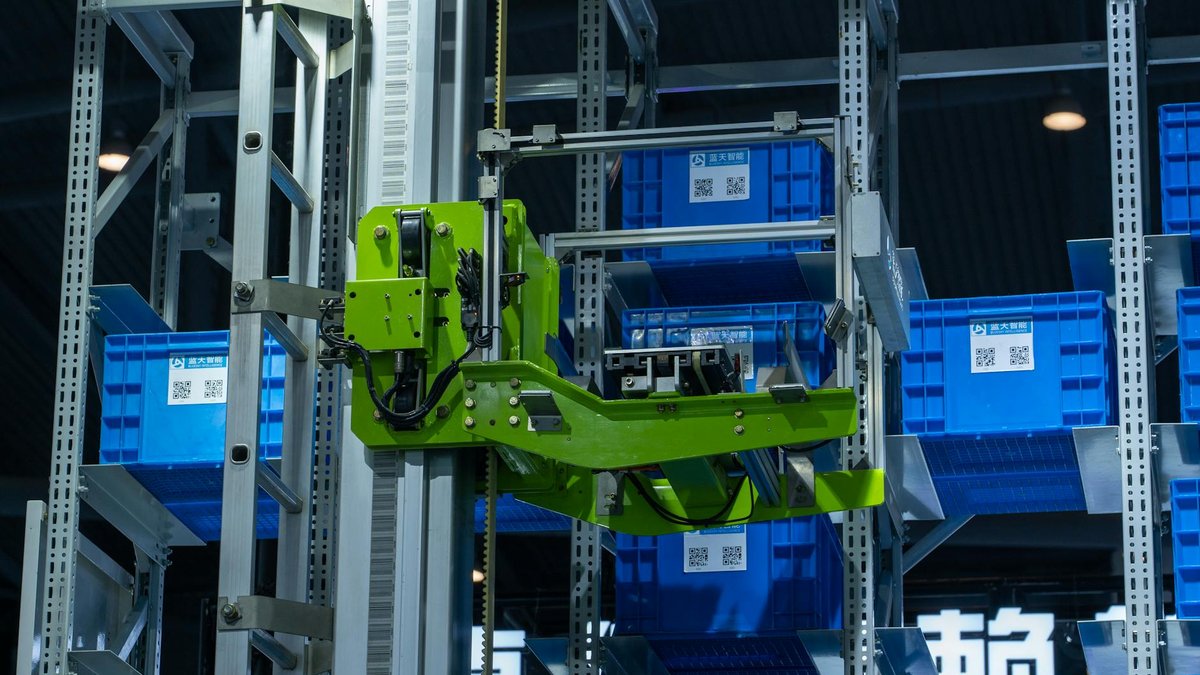 RFID technology used for real-time inventory tracking in warehouse